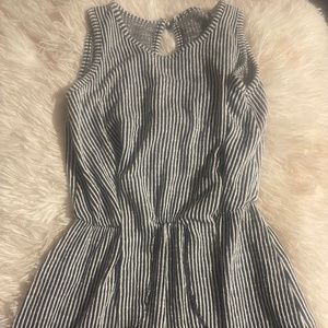 BLACK & WHITE SHORT JUMPSUIT (KID)